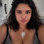 Tris pardo Liveme profile