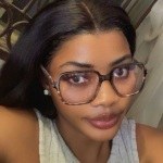 Ria$ Liveme profile