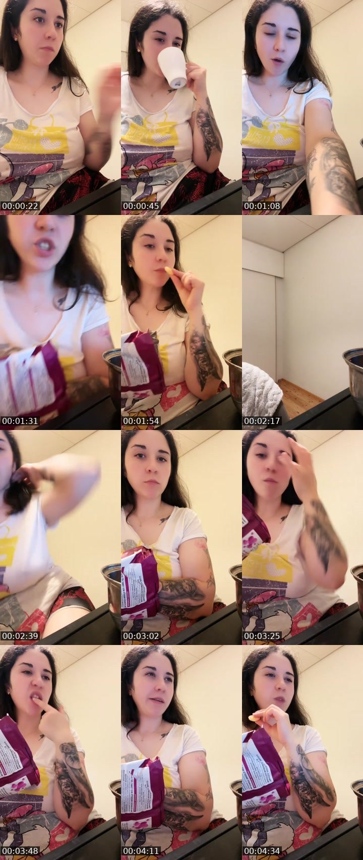 Contact-sheet preview of 🍒𝑀𝑦 𝐾𝑎𝑟𝑒𝑛🍒's Liveme recording
