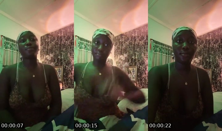 Contact-sheet preview of Black mistress😈❤️'s Liveme recording