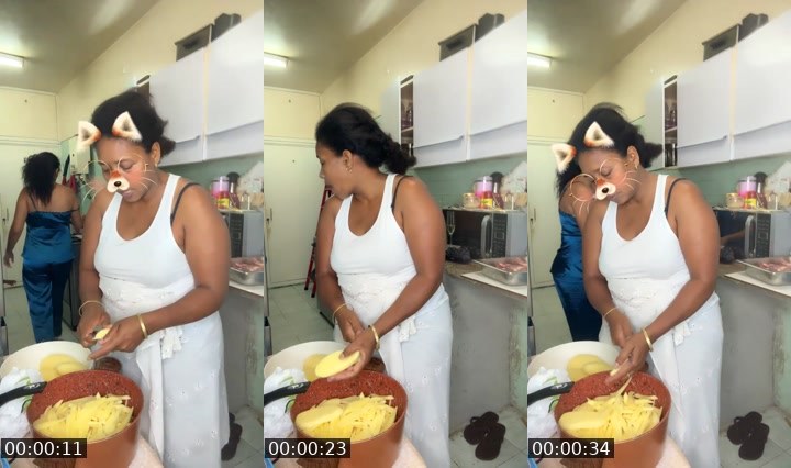 Contact-sheet preview of Yassmin09's Liveme recording