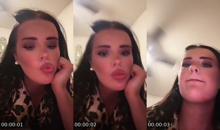 Contact-sheet preview of Chloeepaigeh's Liveme recording