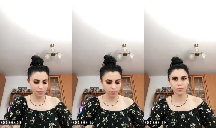 Contact-sheet preview of 🎓𝒟𝒶𝓇𝓀𝒜𝓊𝓇𝒶🎓's Liveme recording