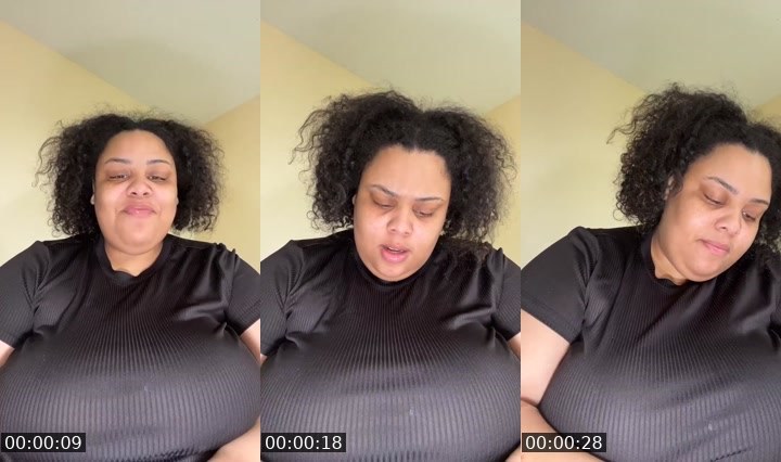 Contact-sheet preview of NaturalQueenDee's Liveme recording