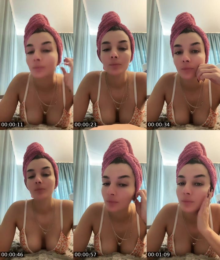 Contact-sheet preview of Destiny-70630667's Liveme recording