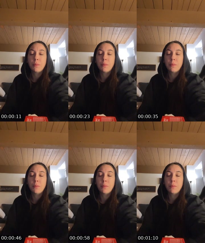 Contact-sheet preview of Sugaaaaaaaxoxo🫣's Liveme recording