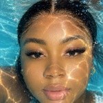 Contact-sheet preview of Chocolate KitKat💔's Liveme recording